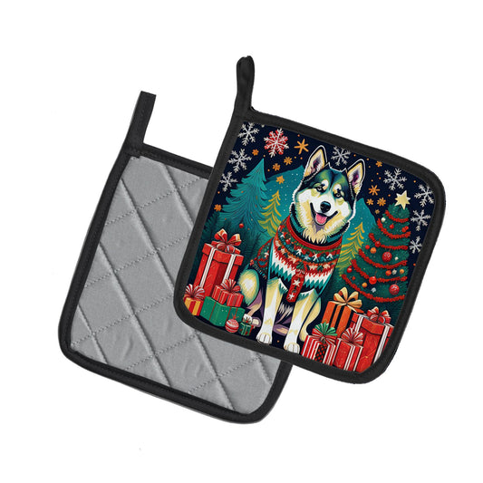 Alaskan Malamute Christmas Pair of Pot Holders Kitchen Heat Resistant Pot Holders Sets Oven Hot Pads for Cooking Baking BBQ, 7 1/2 x 7 1/2
